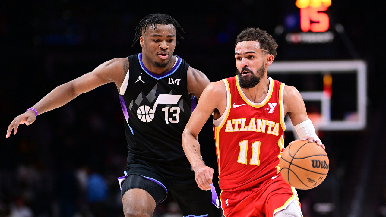 爵士队后卫连续砍+，助球队夺胜